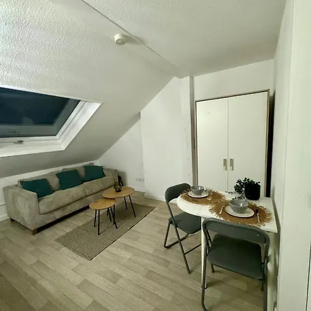 La Tete Dans Les Etoiles Apartment
